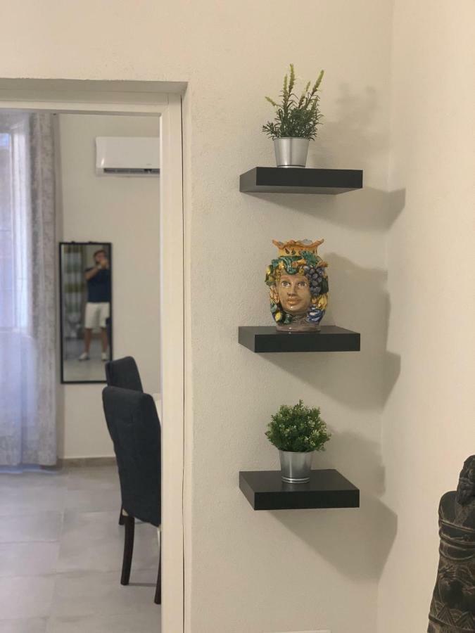 Aus Holiday Catania Villa Екстериор снимка